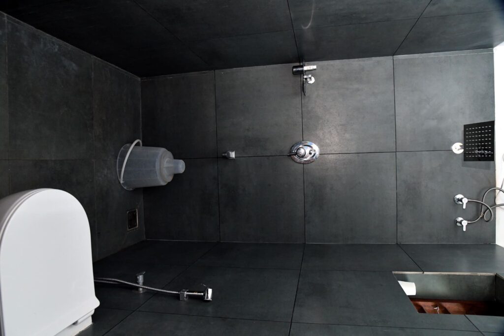 hygienic-clean-bathroom